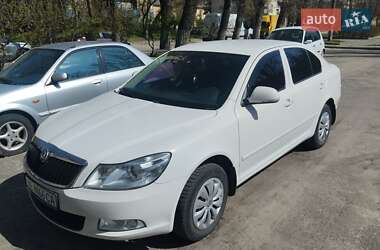 Ліфтбек Skoda Octavia 2011 в 