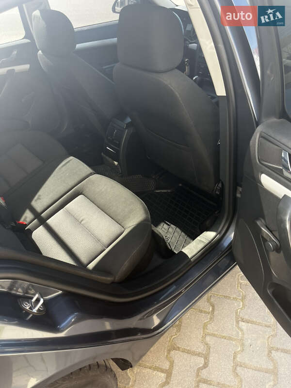 Ліфтбек Skoda Octavia 2006 в Івано-Франківську