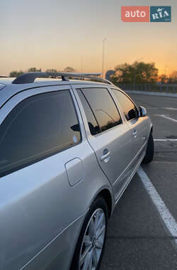 Универсал Skoda Octavia 2010 в 