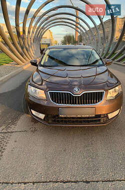 Ліфтбек Skoda Octavia 2014 в Дніпрі