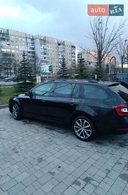 Универсал Skoda Octavia 2017 в 