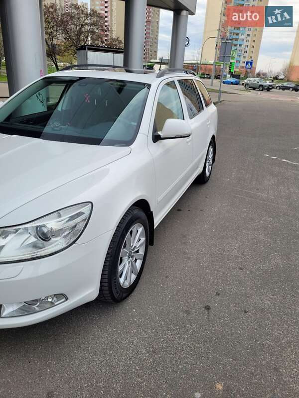 Універсал Skoda Octavia 2010 в Києві