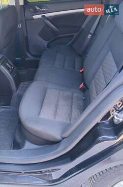 Універсал Skoda Octavia 2013 в 