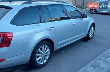 Універсал Skoda Octavia 2015 в 