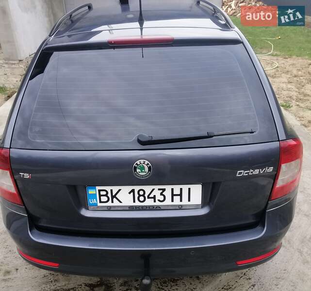 Универсал Skoda Octavia 2010 в Вараше