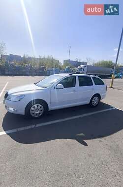 Универсал Skoda Octavia 2011 в 