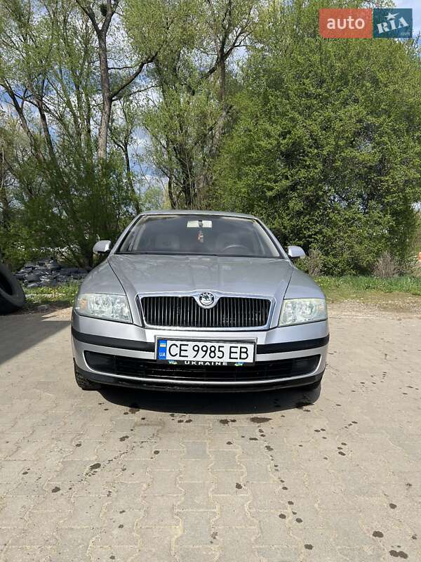 Ліфтбек Skoda Octavia 2004 в 