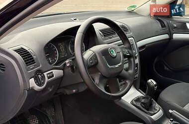 Універсал Skoda Octavia 2013 в 