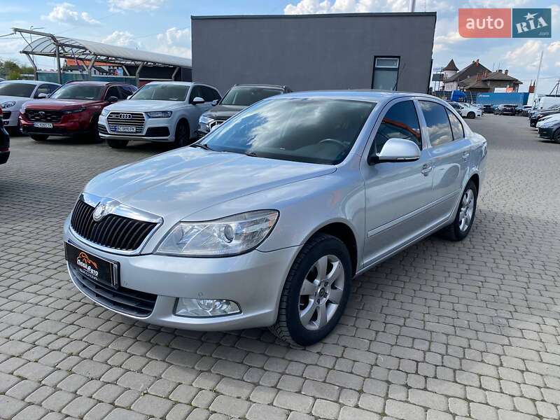 Ліфтбек Skoda Octavia 2010 в Львові