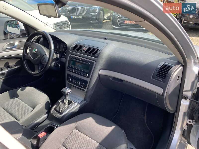 Ліфтбек Skoda Octavia 2010 в Львові