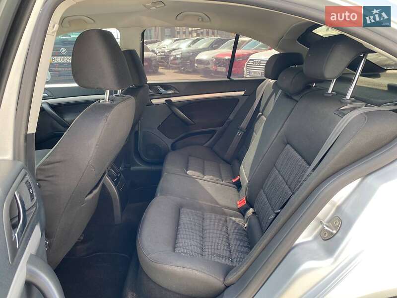 Ліфтбек Skoda Octavia 2010 в Львові