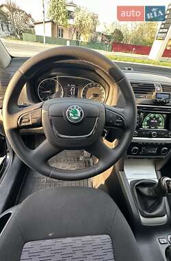 Универсал Skoda Octavia 2012 в 