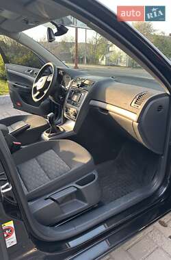 Универсал Skoda Octavia 2012 в 