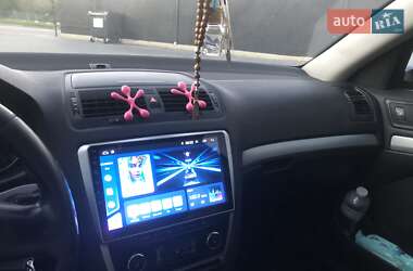Универсал Skoda Octavia 2009 в 