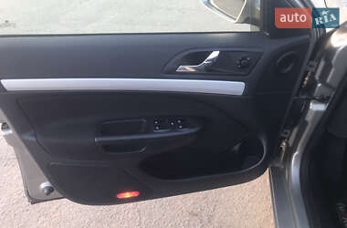 Лифтбек Skoda Octavia 2011 в 
