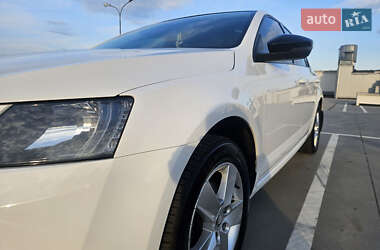Лифтбек Skoda Octavia 2019 в 
