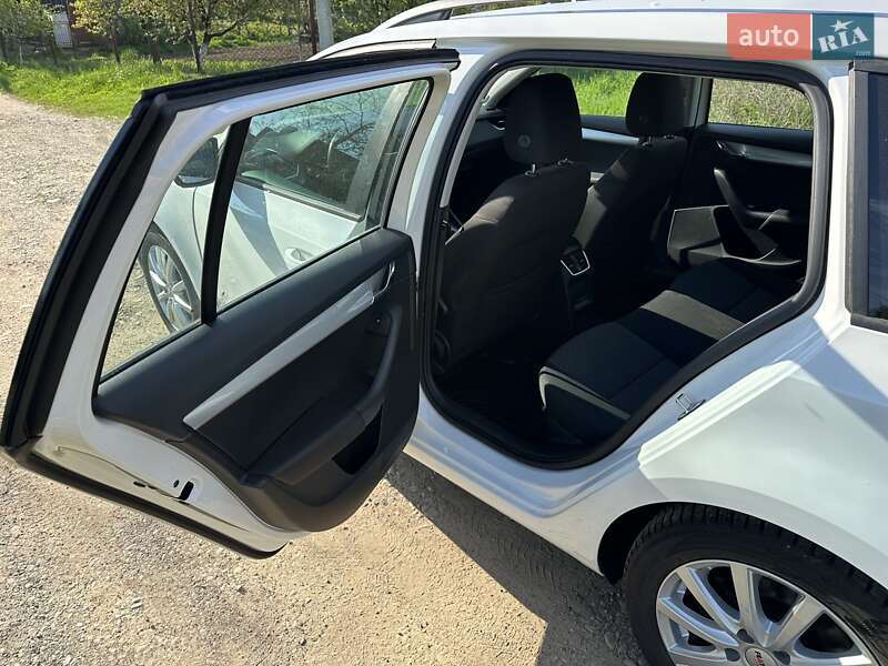 Универсал Skoda Octavia 2014 в Стрые
