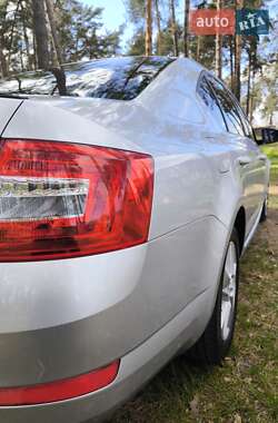 Лифтбек Skoda Octavia 2014 в 