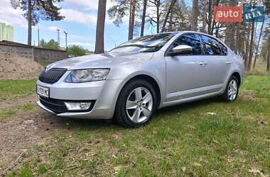 Лифтбек Skoda Octavia 2014 в 