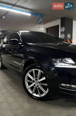 Лифтбек Skoda Octavia 2017 в 