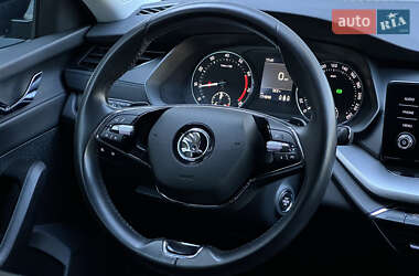 Лифтбек Skoda Octavia 2020 в 
