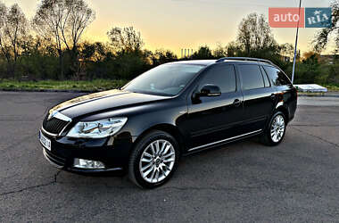 Універсал Skoda Octavia 2012 в Береговому
