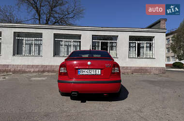 Лифтбек Skoda Octavia 2009 в 