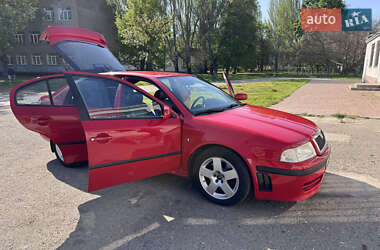 Лифтбек Skoda Octavia 2009 в 