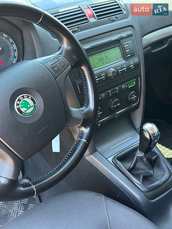 Універсал Skoda Octavia 2007 в Краматорську