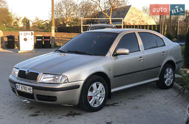 Ліфтбек Skoda Octavia 2005 в 