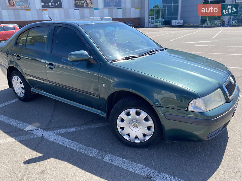 Лифтбек Skoda Octavia 2008 в Одессе
