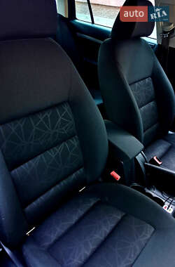 Универсал Skoda Octavia 2011 в 
