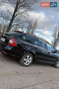 Універсал Skoda Octavia 2011 в 