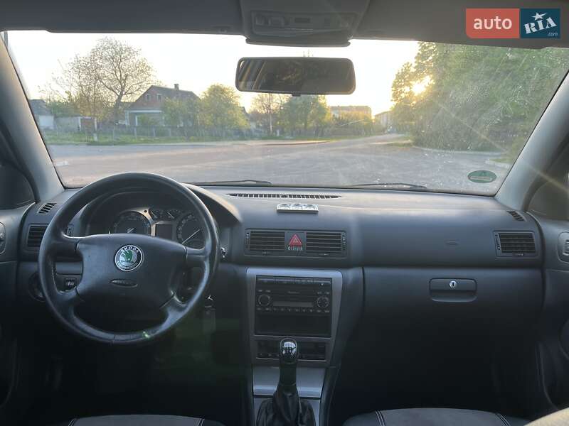 Універсал Skoda Octavia 2003 в Турійську