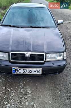 Лифтбек Skoda Octavia 1999 в 