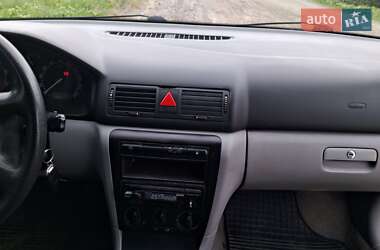 Лифтбек Skoda Octavia 1999 в 