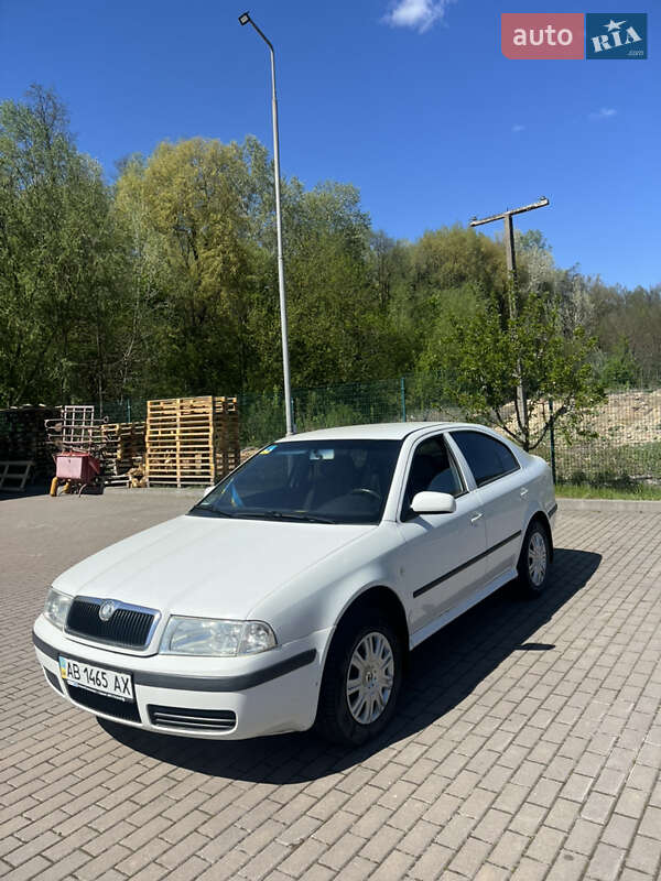 Лифтбек Skoda Octavia 2002 в Виннице