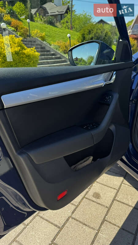 Универсал Skoda Octavia 2015 в Львове