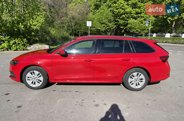 Универсал Skoda Octavia 2021 в 
