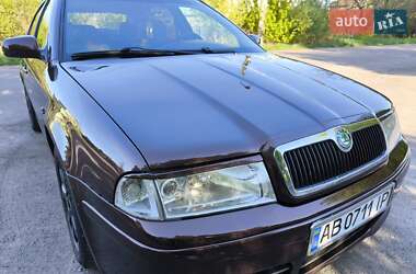 Ліфтбек Skoda Octavia 1998 в 