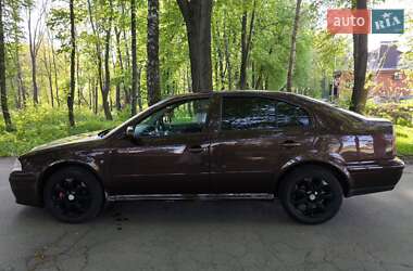 Ліфтбек Skoda Octavia 1998 в 