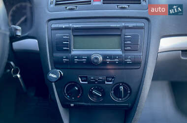 Лифтбек Skoda Octavia 2008 в 