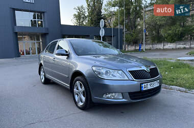 Лифтбек Skoda Octavia 2012 в 