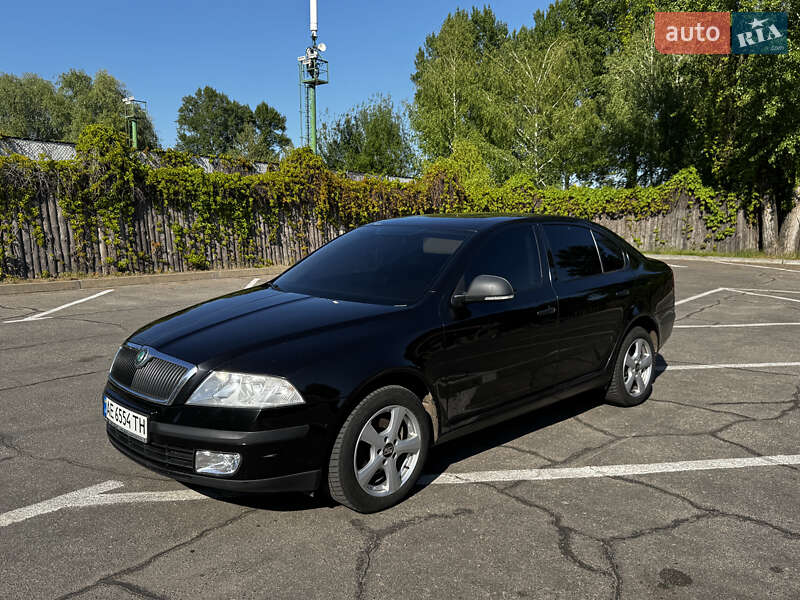 Лифтбек Skoda Octavia 2011 в Днепре