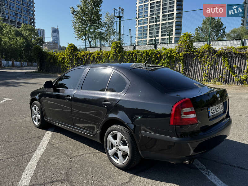 Лифтбек Skoda Octavia 2011 в Днепре