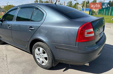 Лифтбек Skoda Octavia 2006 в 