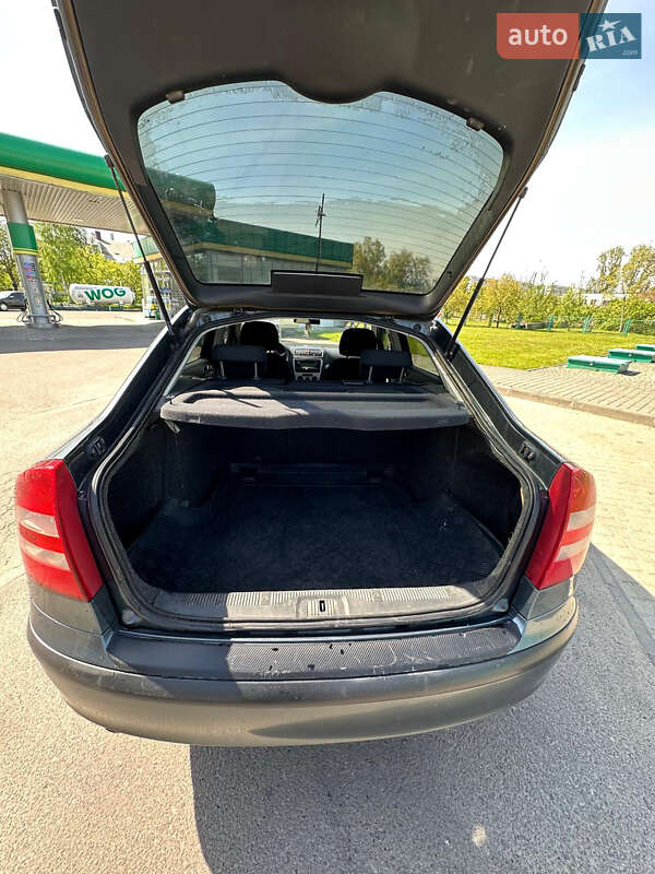 Лифтбек Skoda Octavia 2006 в Дрогобыче
