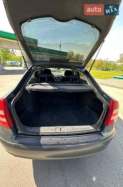 Лифтбек Skoda Octavia 2006 в 