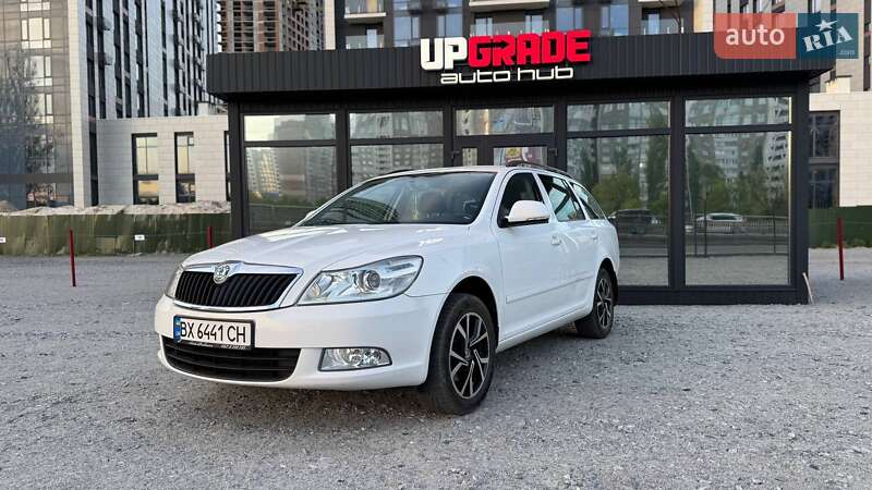 Универсал Skoda Octavia 2012 в 