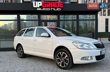 Универсал Skoda Octavia 2012 в 